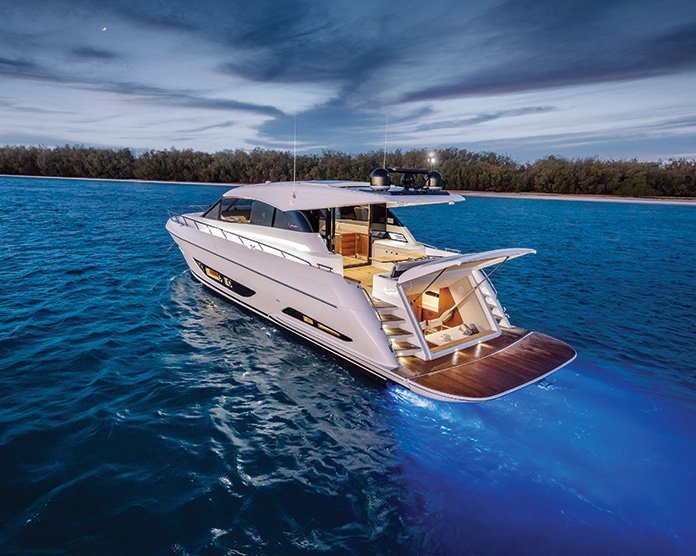 MARITIMO X60 NEARING USA PREMIERE