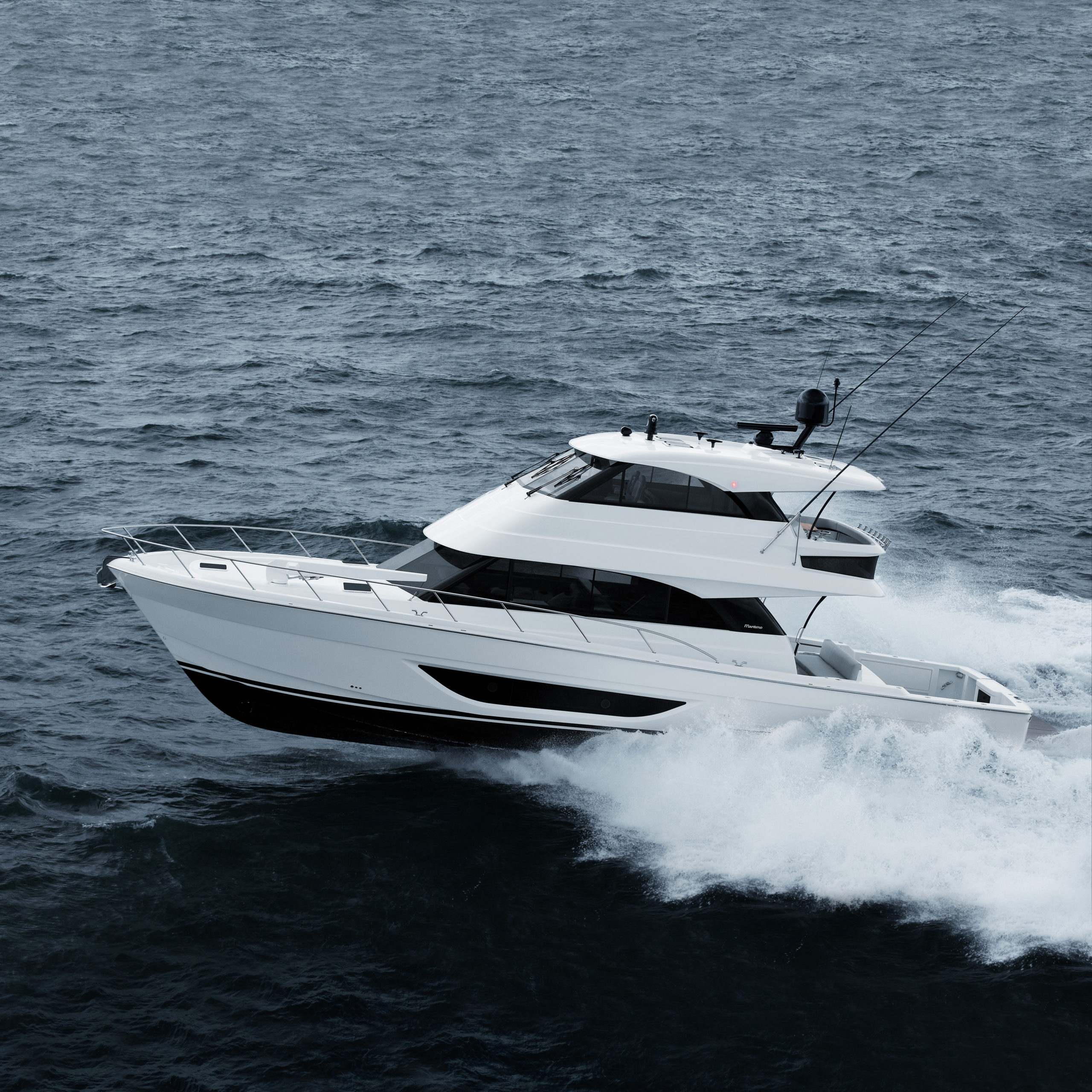 Maritimo M600