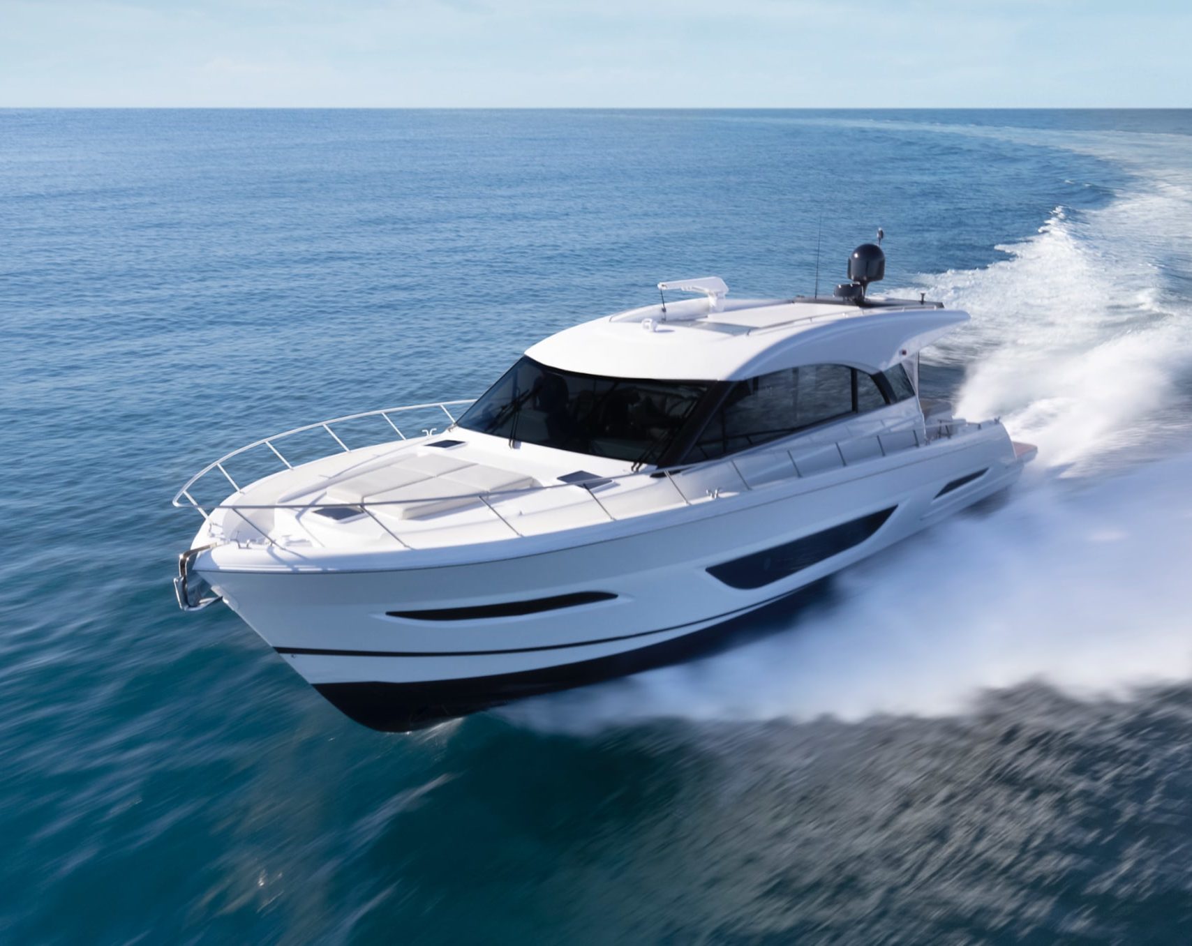 GLOBAL LAUNCH | MARITIMO S55 SEDAN MOTOR YACHT