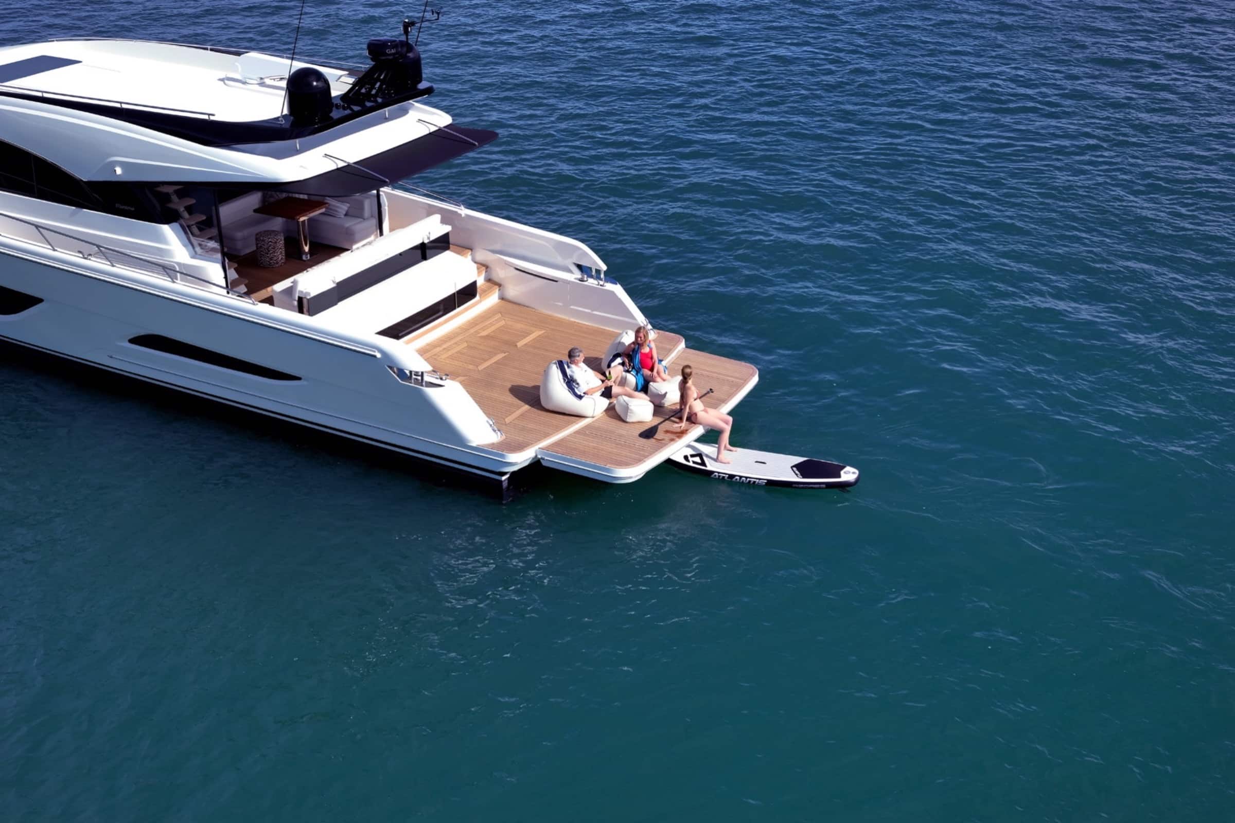 EXTENSIVE DECK SPACES